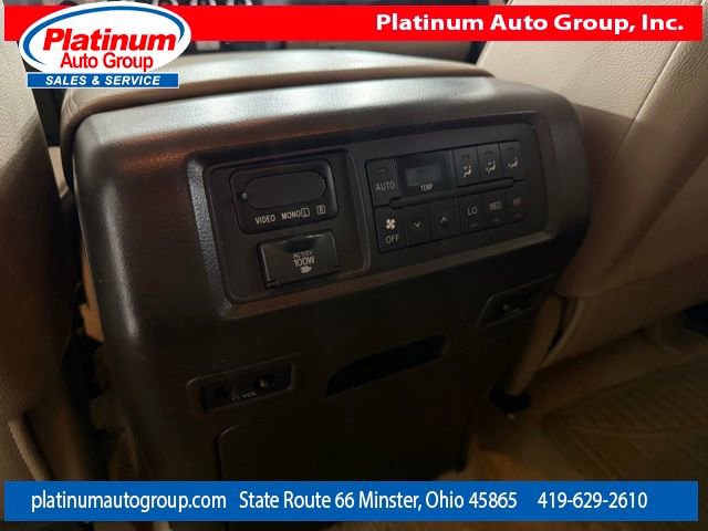 Used 2008 Toyota Sequoia Limited AWD/4WD image 31