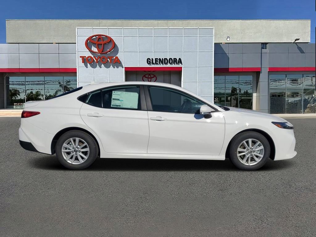 New 2026 Toyota Camry LE video 2