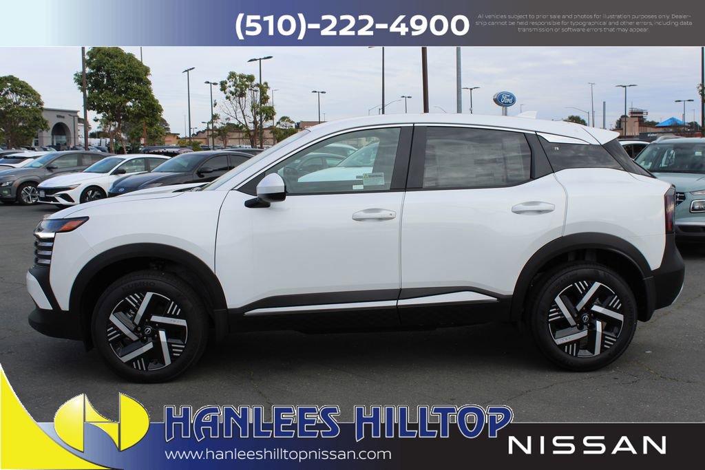 New 2025 Nissan Kicks SV image 2