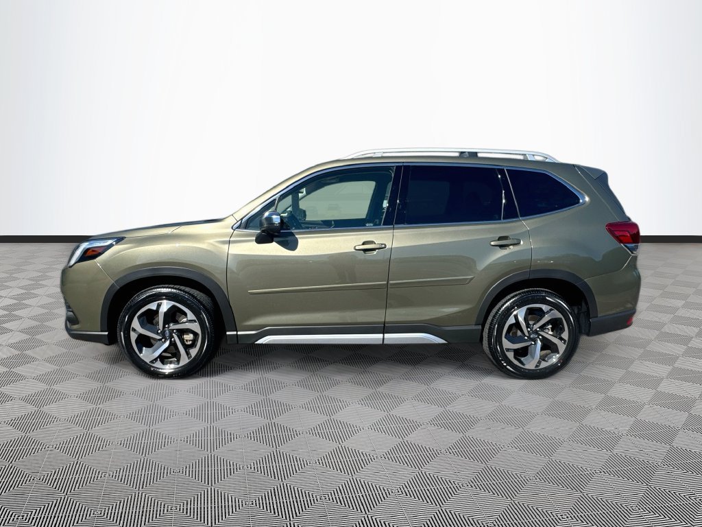 Certified 2023 Subaru Forester Touring AWD/4WD image 36
