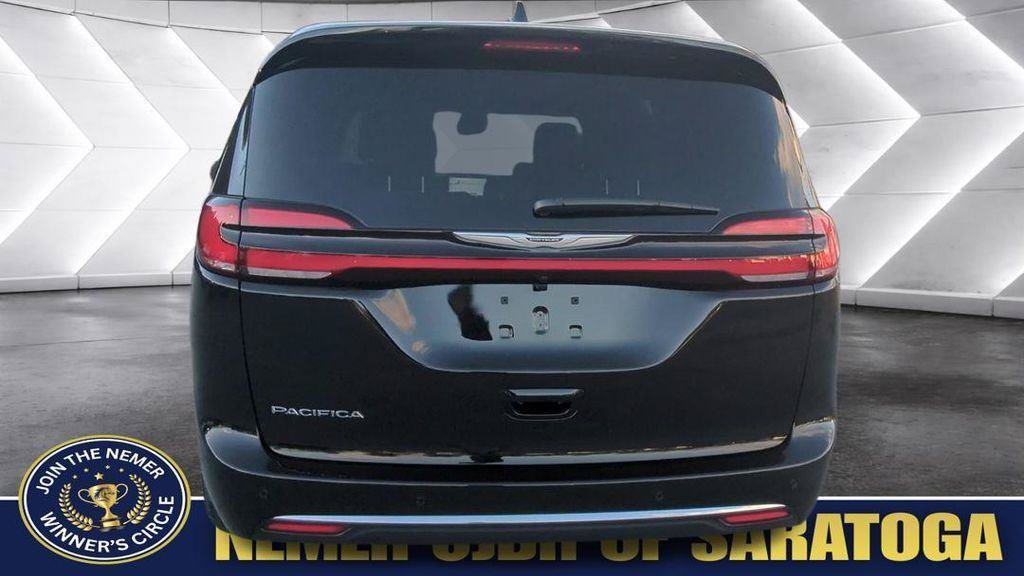 New 2026 Chrysler Pacifica Select FWD image 7