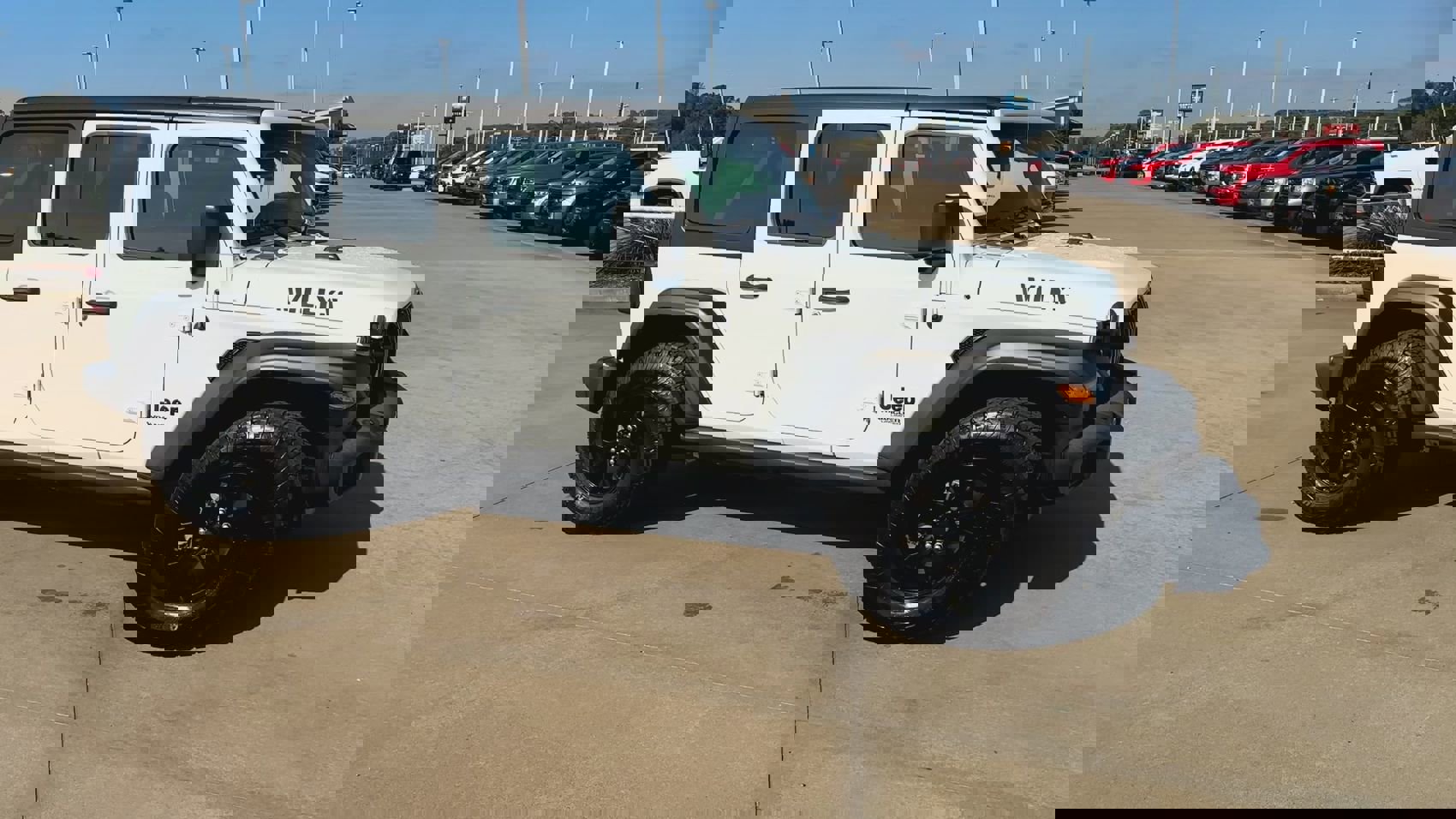 Used 2020 Jeep Wrangler Unlimited Sport S image 2