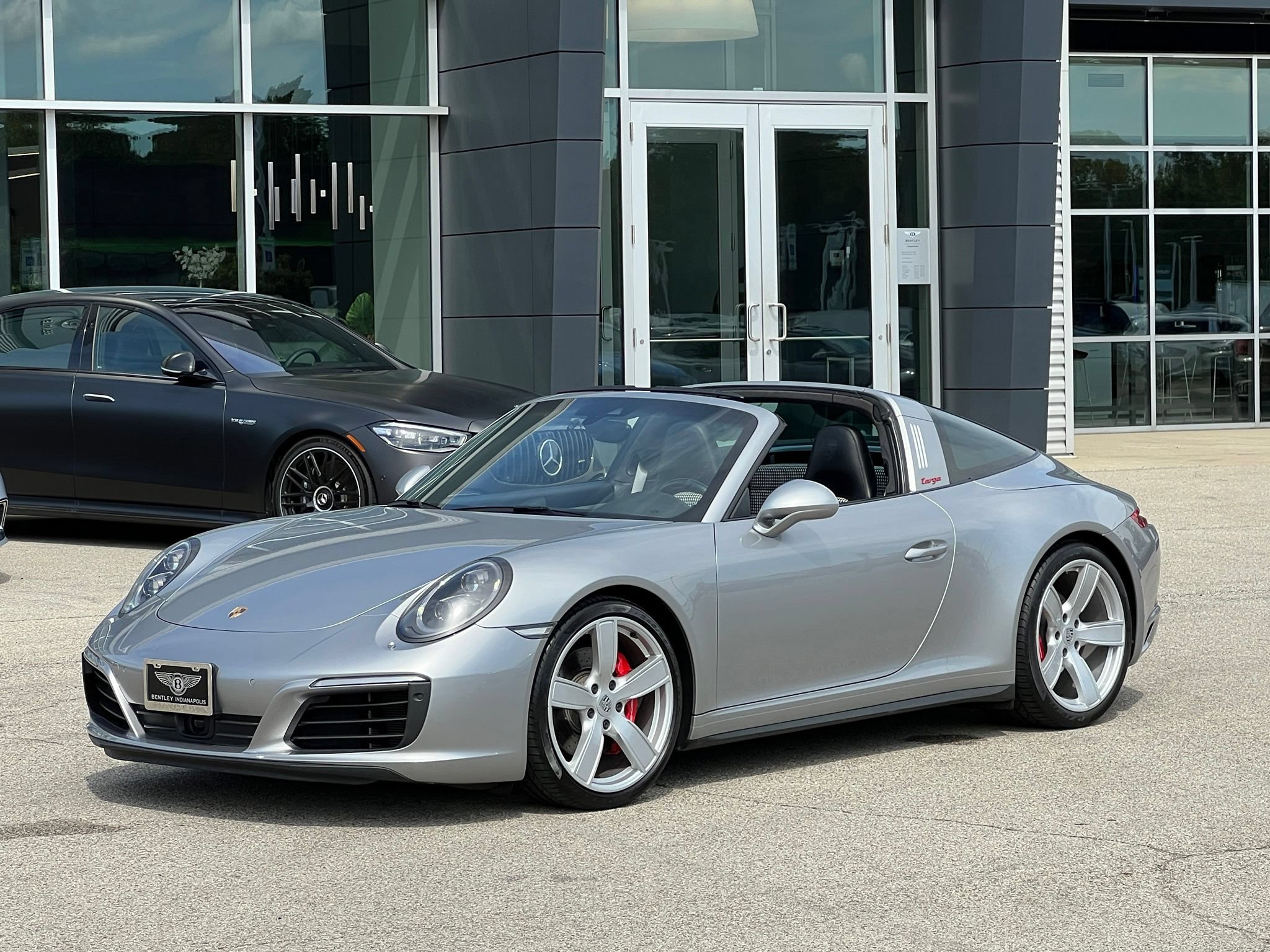 Used 2017 Porsche 911 Targa 4S w/ Sport Package AWD/4WD image 5