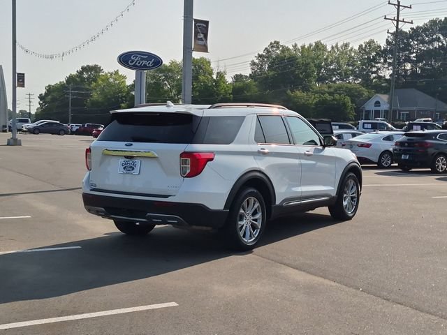 Used 2023 Ford Explorer XLT w/ Equipment Group 202A AWD/4WD image 13