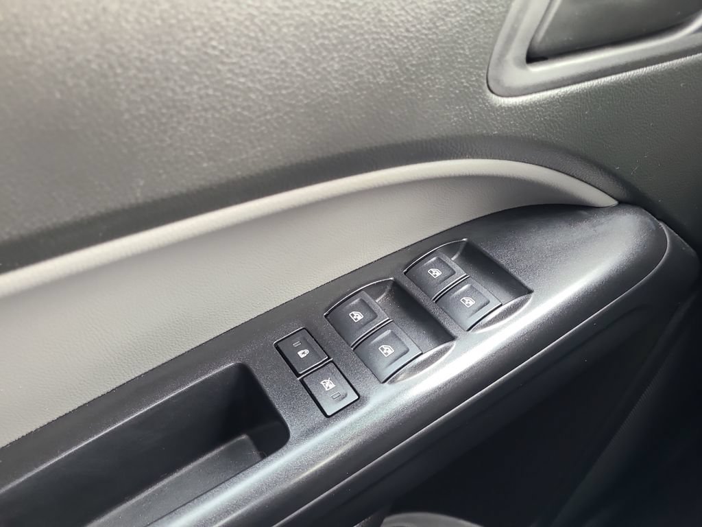 Used 2021 GMC Canyon Elevation Standard w/ Convenience Package RWD image 16