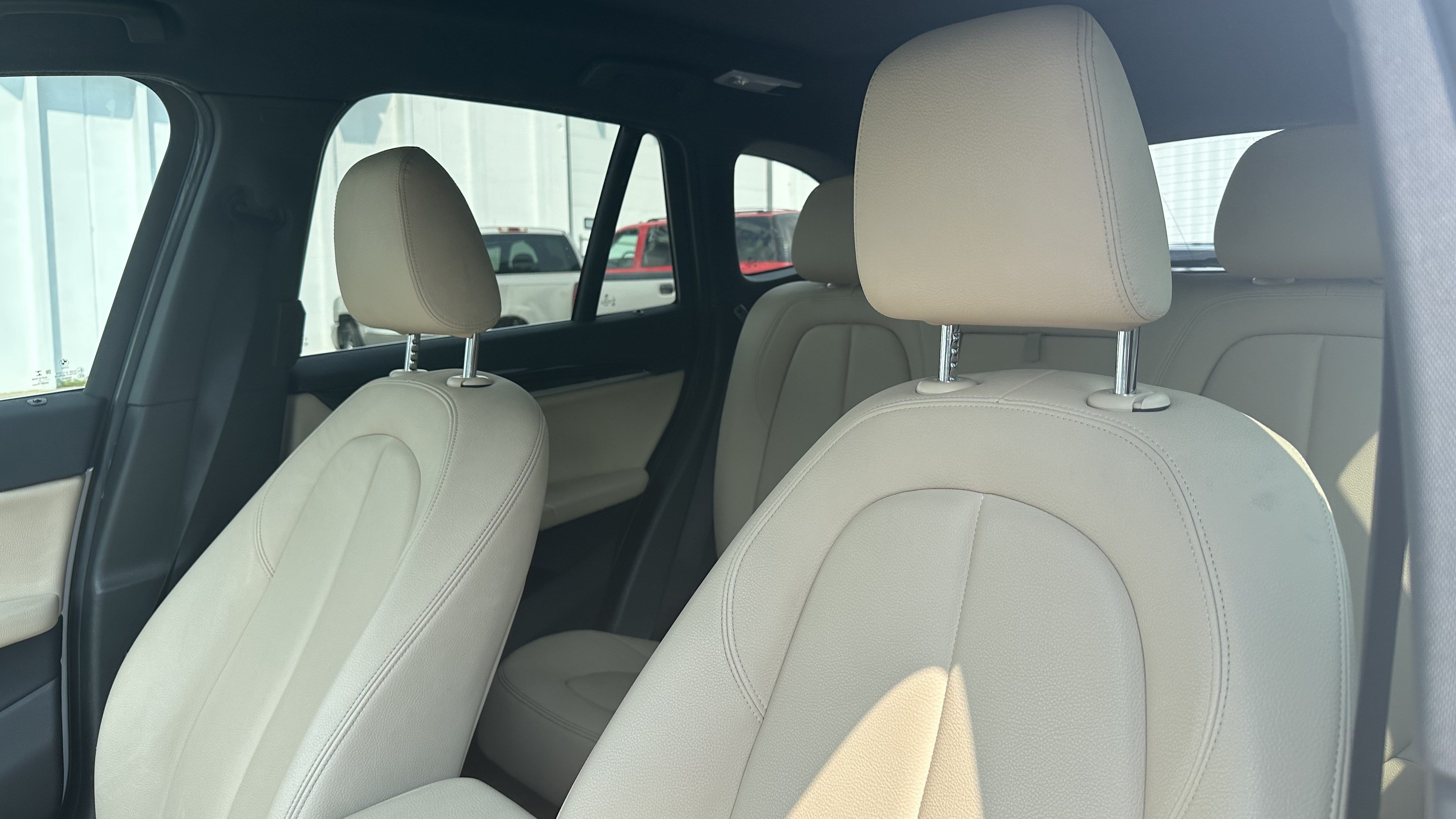 Used 2017 BMW X1 xDrive28i AWD/4WD image 18