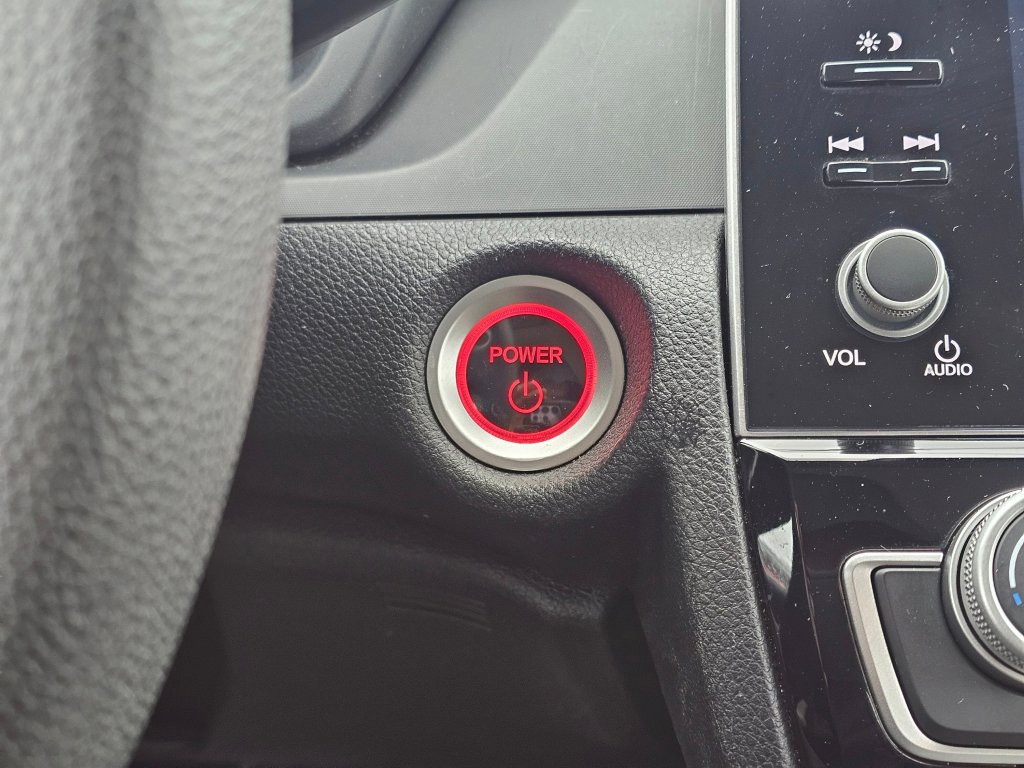 Used 2019 Honda Insight EX image 9