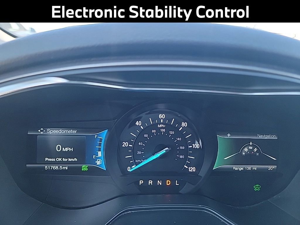 Used 2020 Ford Fusion SE image 12