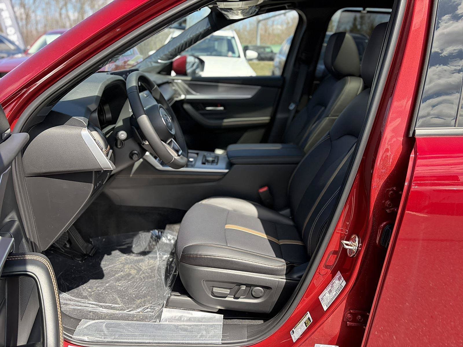 New 2026 MAZDA CX-90 Plug-In Hybrid w/ Premium Plus AWD/4WD image 28
