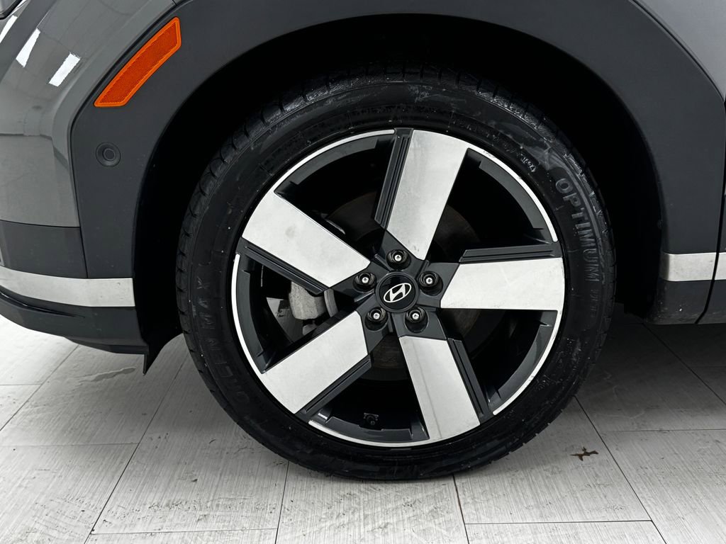 Used 2024 Hyundai Santa Fe Limited image 47