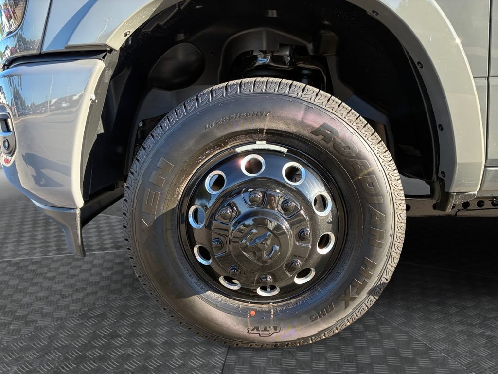 New 2027 RAM 3500 Limited AWD/4WD image 23