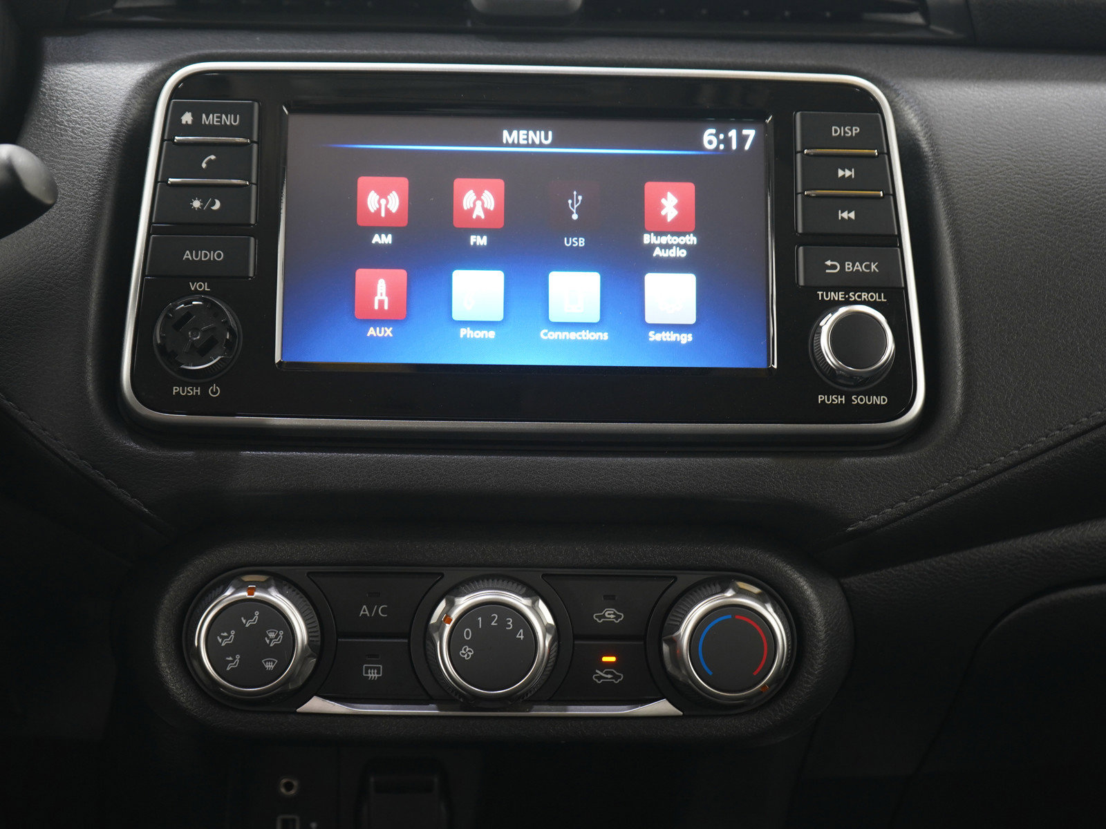 Used 2024 Nissan Versa S w/ Trunk Package image 16