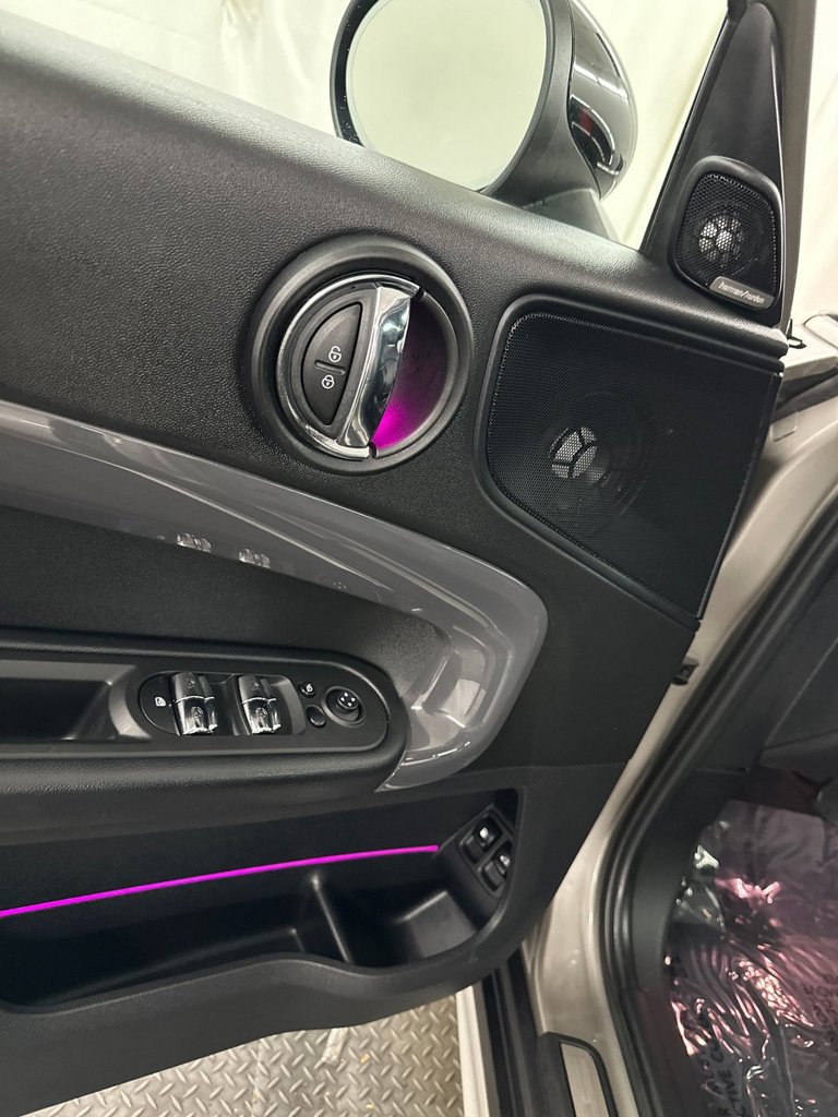 Used 2018 MINI Cooper Countryman SE AWD/4WD image 9