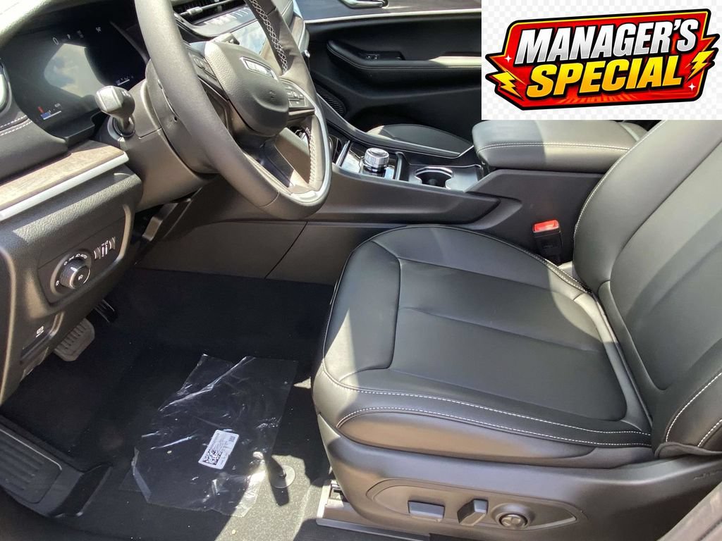 New 2026 Jeep Grand Cherokee L Limited w/ Limited Altitude Package RWD image 41