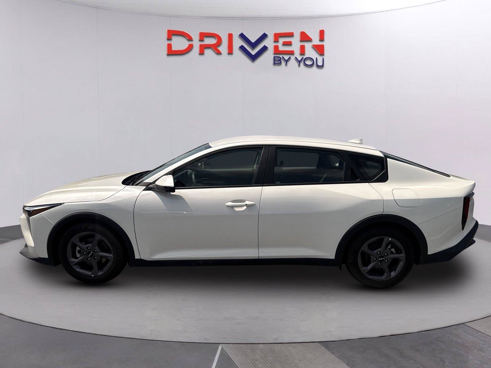 Used 2025 Kia K4 FWD image 7
