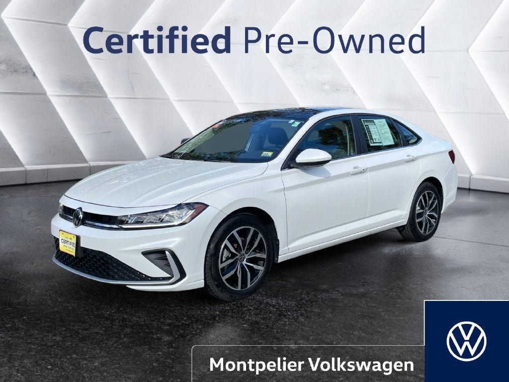 Certified 2026 Volkswagen Jetta SE FWD image 1