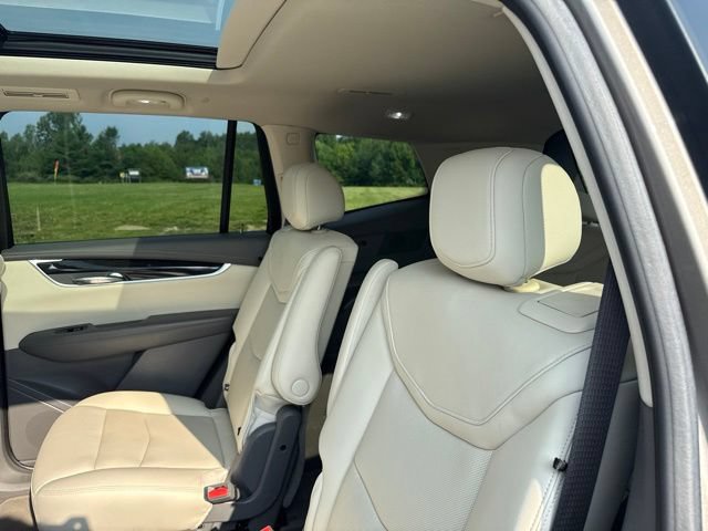 Used 2022 Cadillac XT6 Premium Luxury AWD/4WD image 41