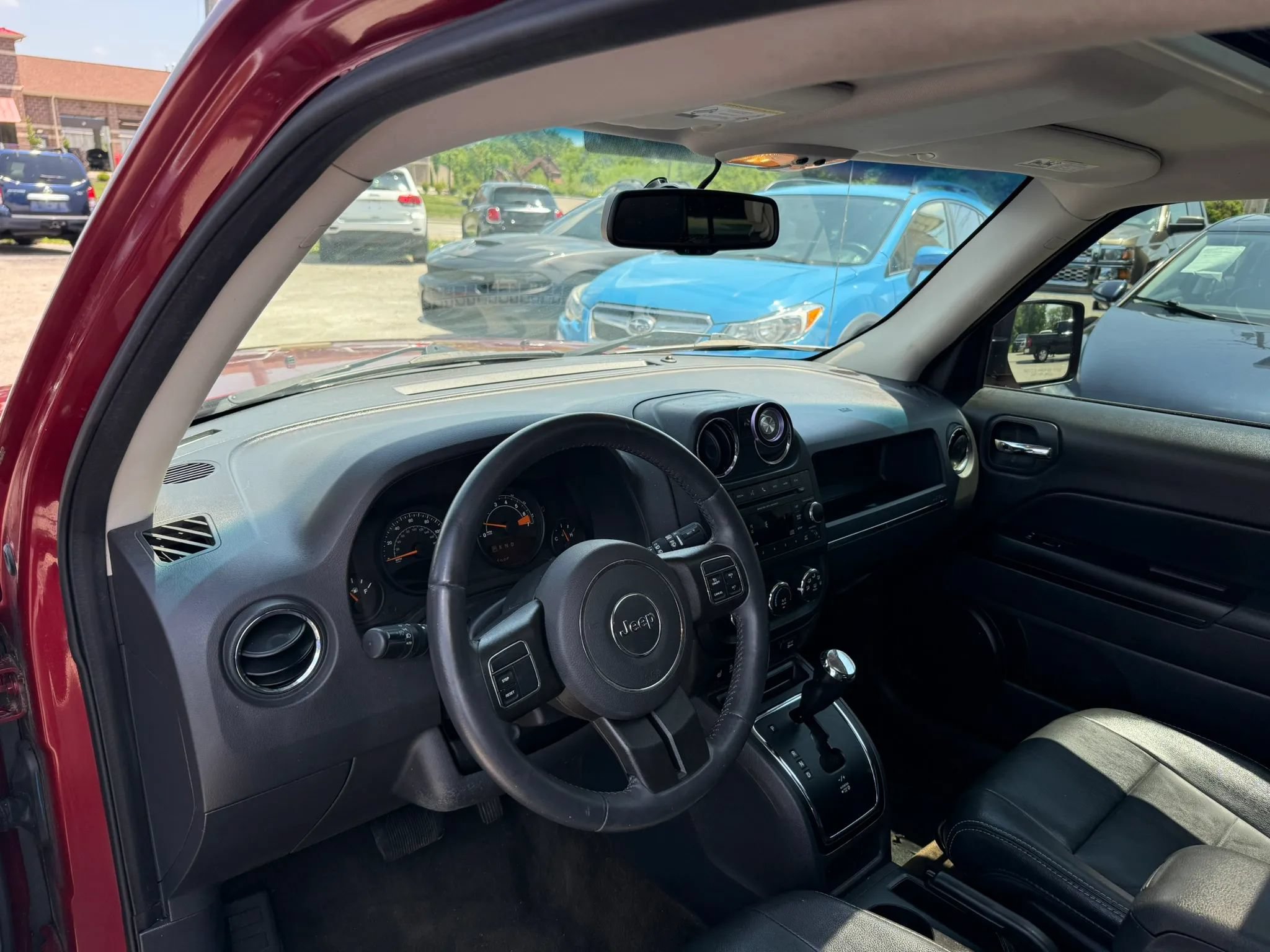Used 2016 Jeep Patriot High Altitude AWD/4WD image 11