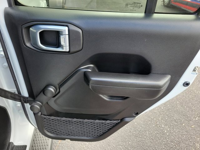 Used 2022 Jeep Wrangler Unlimited Sport image 11