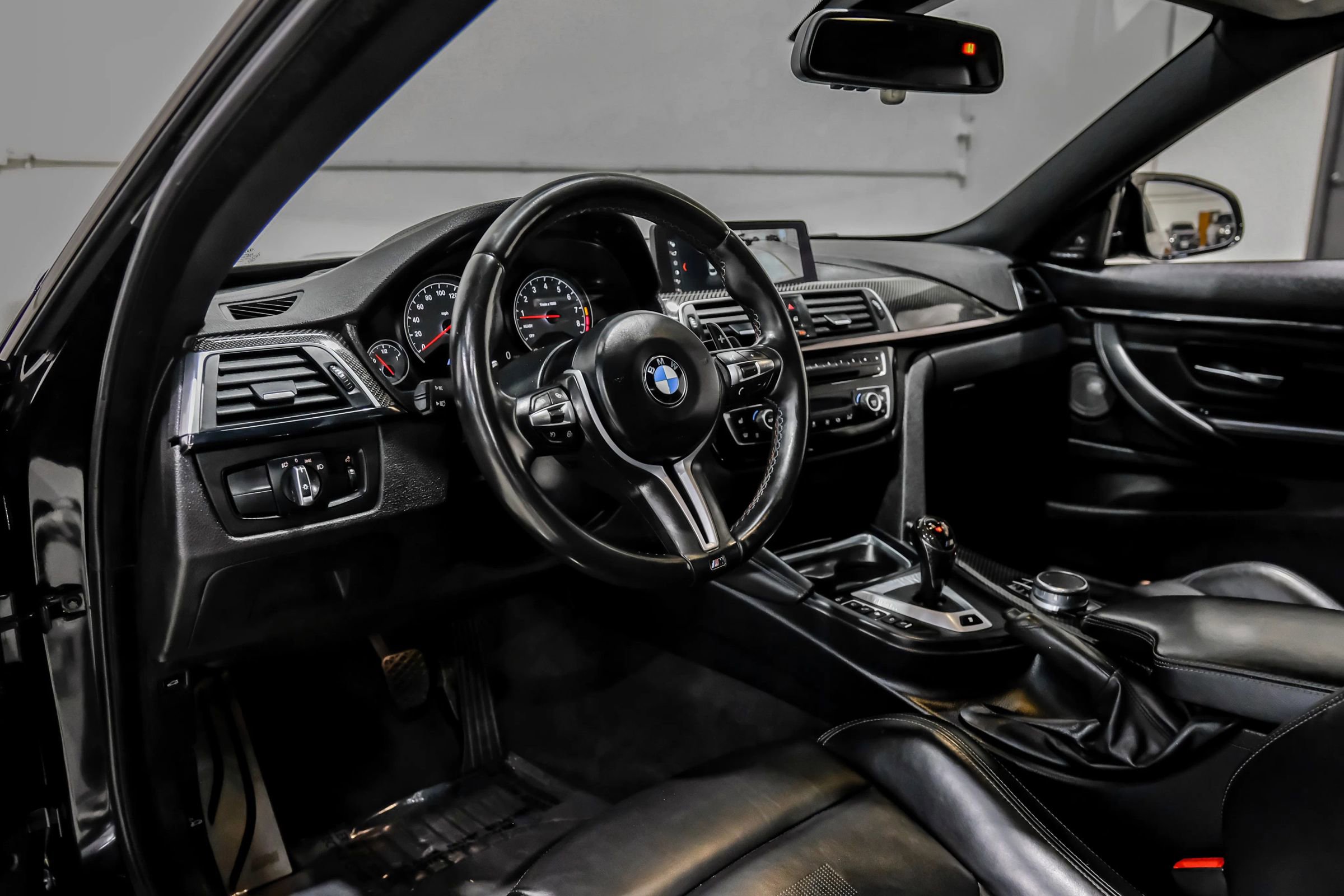 Used 2018 BMW M4 Coupe image 15