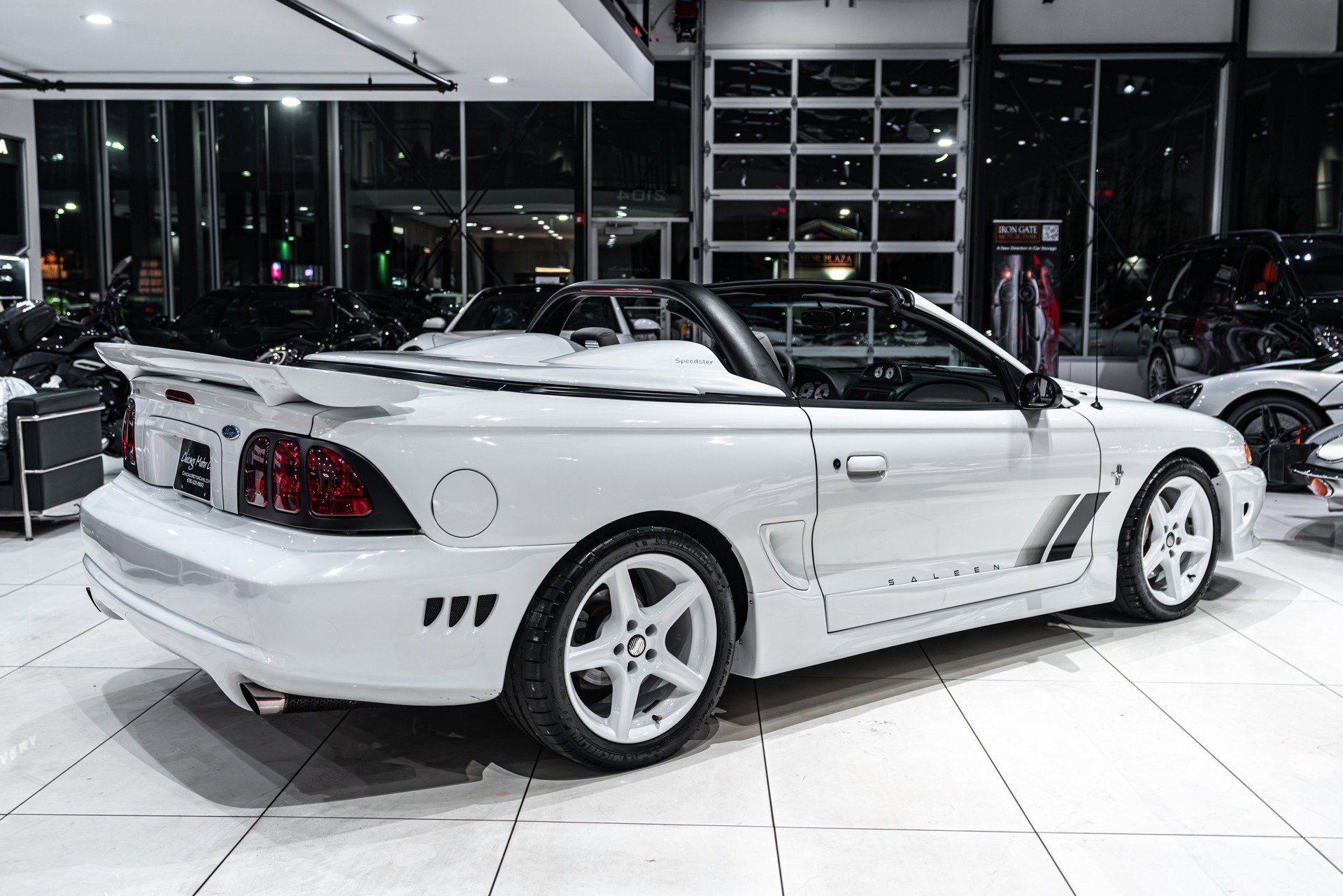 Used 1997 Ford Mustang Convertible image 4