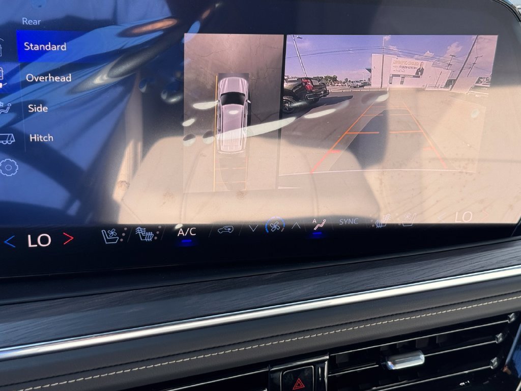 New 2026 Chevrolet Tahoe Premier AWD/4WD image 18