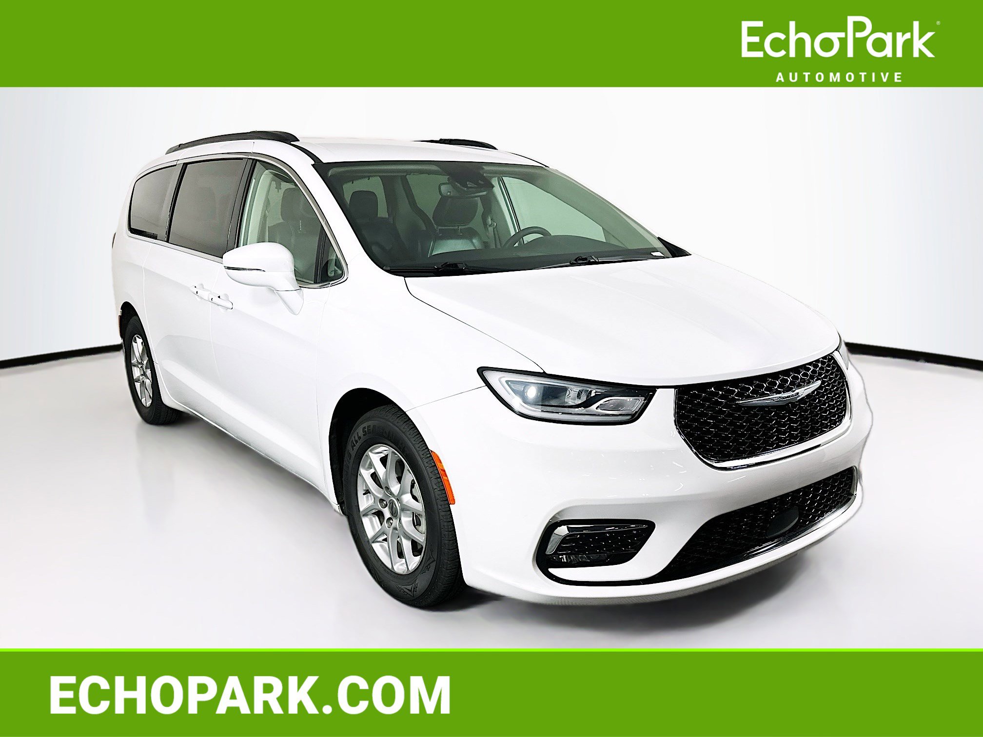 Used 2022 Chrysler Pacifica Touring-L