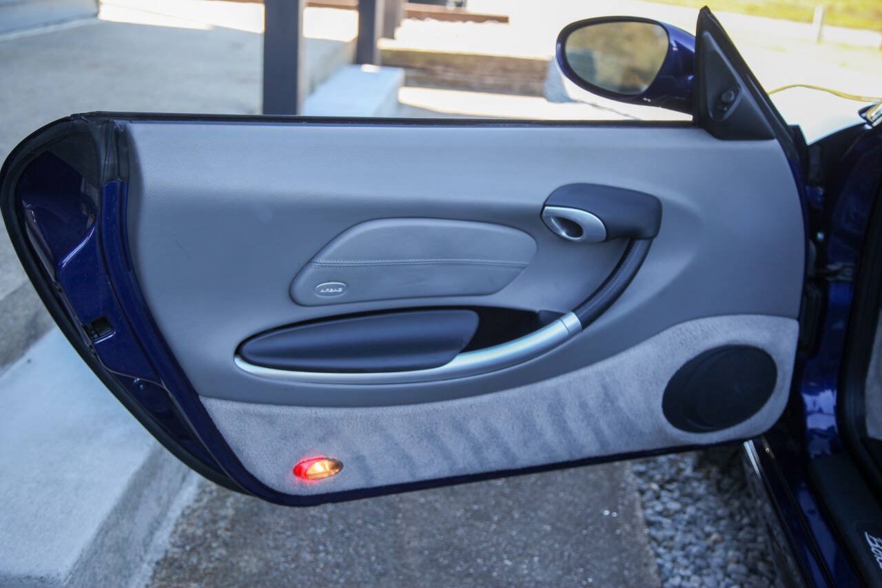 Used 2000 Porsche Boxster S RWD image 39