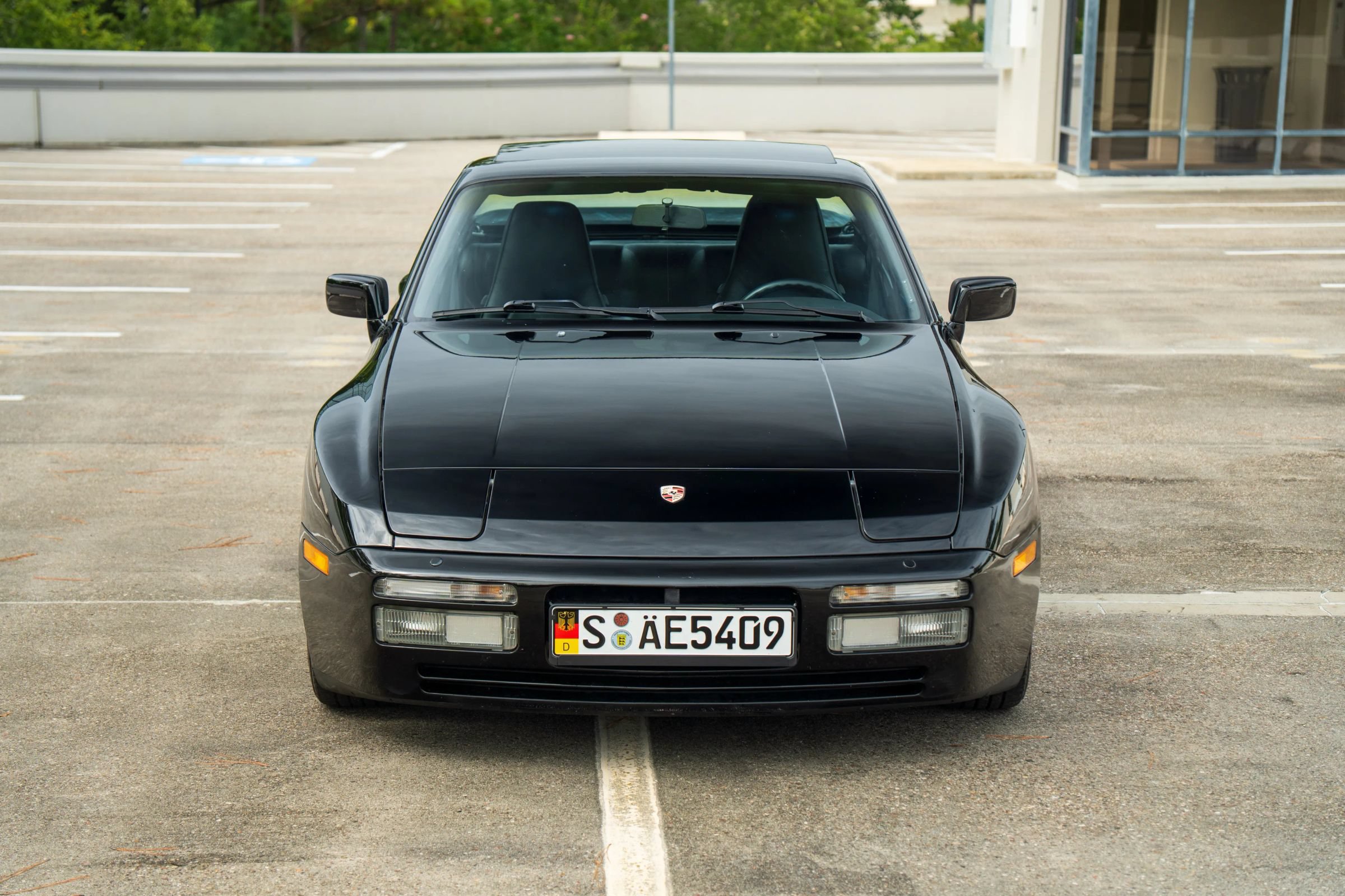 Used 1988 Porsche 944 Turbo RWD image 3