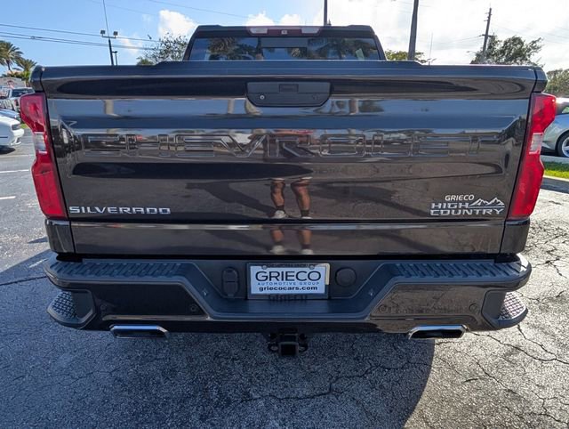Used 2019 Chevrolet Silverado 1500 High Country w/ Technology Package image 14