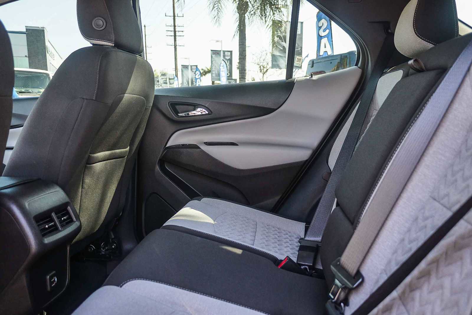 Used 2024 Chevrolet Equinox LS FWD image 13