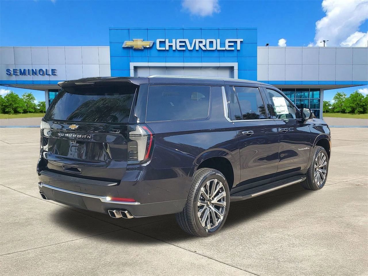 New 2026 Chevrolet Suburban High Country w/ Sun And Tow Package AWD/4WD image 4