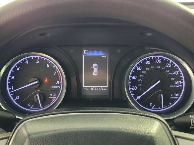 Used 2020 Toyota Camry LE FWD image 27