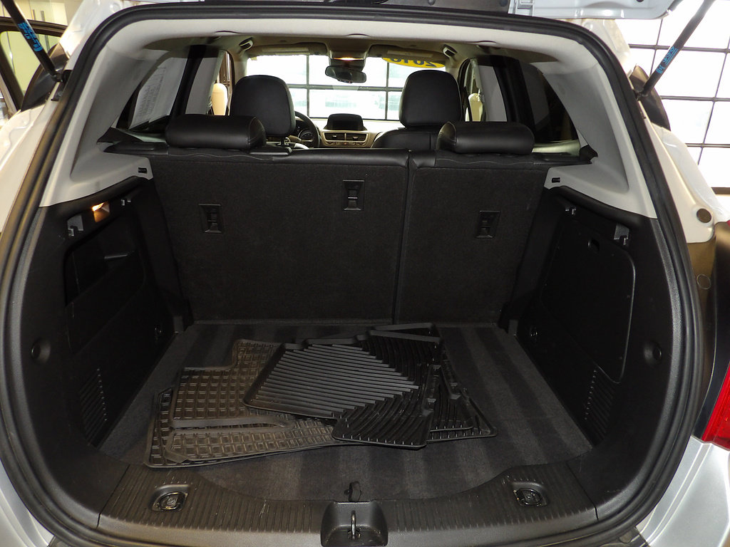 Used 2016 Buick Encore AWD image 18