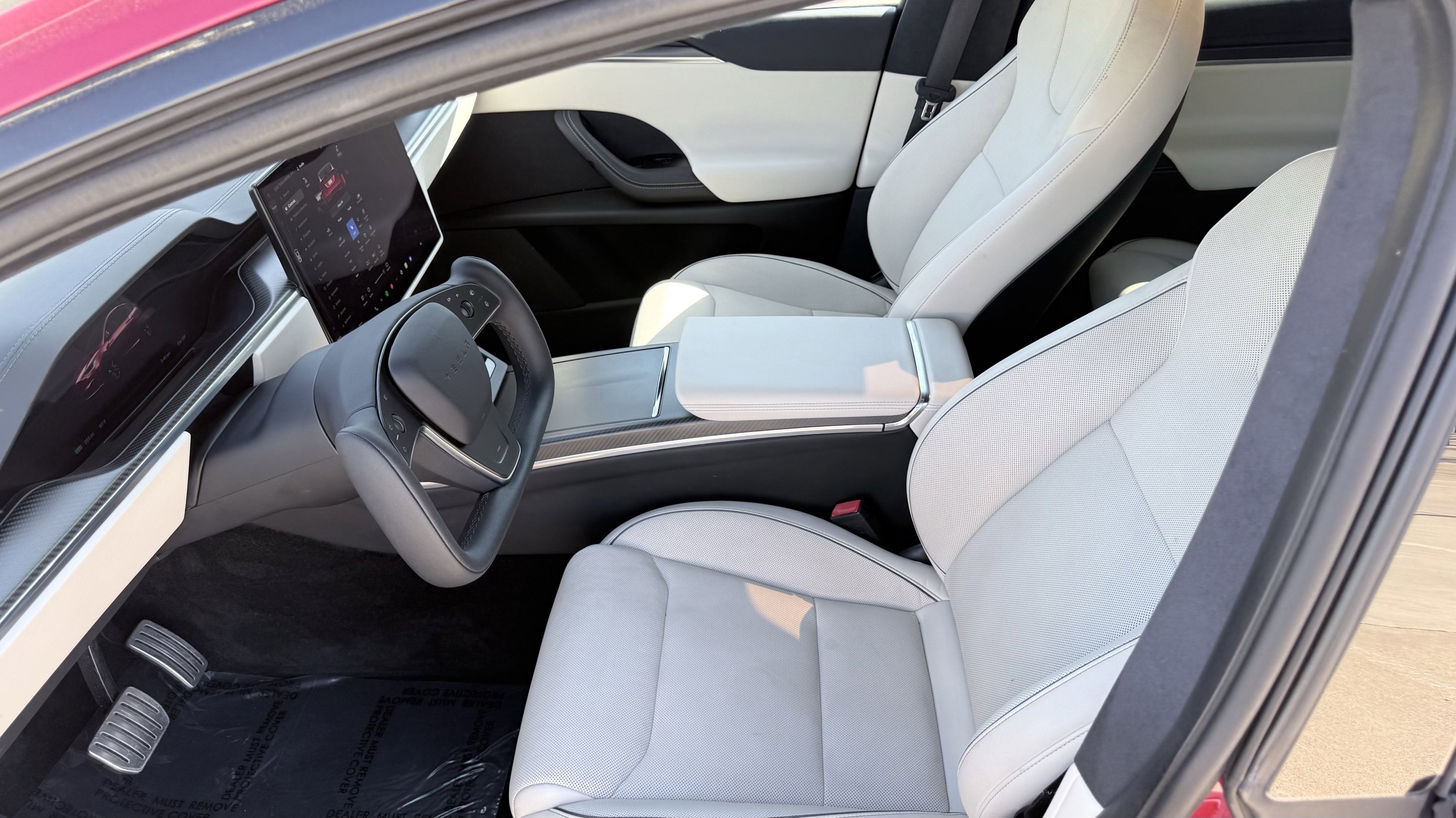 Used 2022 Tesla Model X Plaid image 27