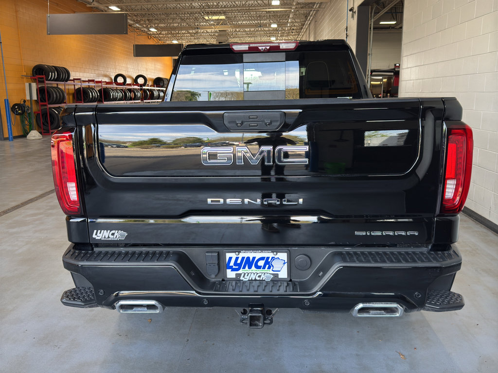 Used 2022 GMC Sierra 1500 Denali Ultimate image 4