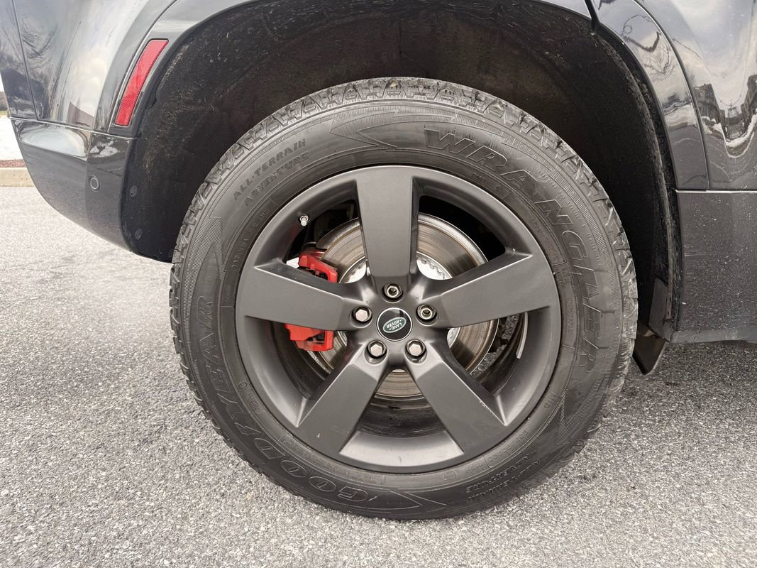 Used 2020 Land Rover Defender 110 X image 38