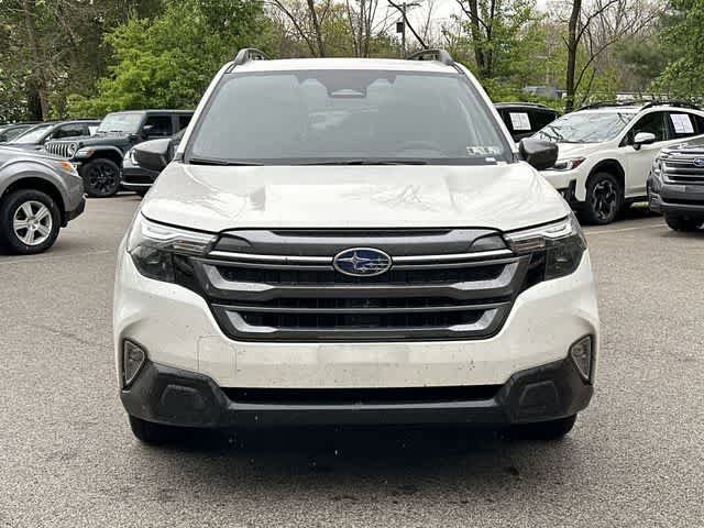 Certified 2025 Subaru Forester Premium AWD/4WD image 26