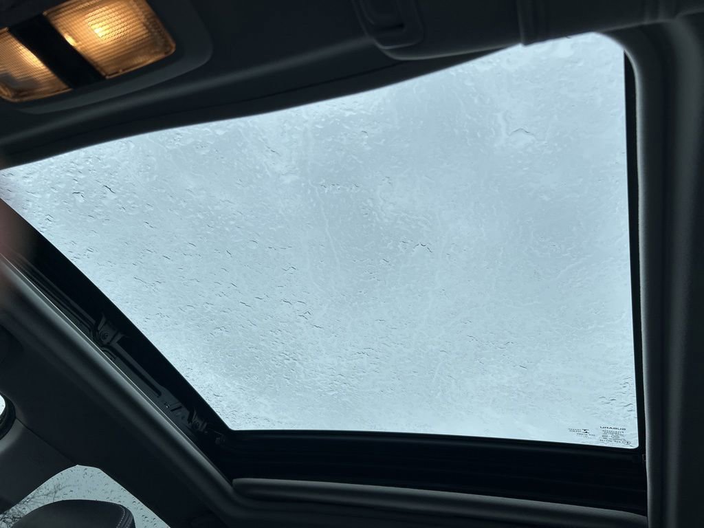 Used 2018 Subaru Forester 2.5i Touring image 12