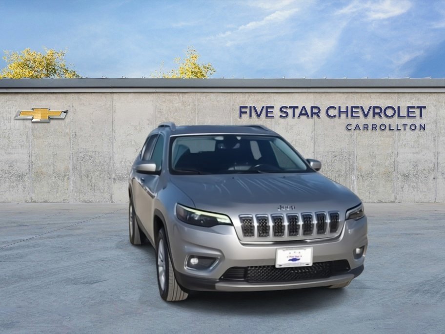 Used 2019 Jeep Cherokee Limited image 3