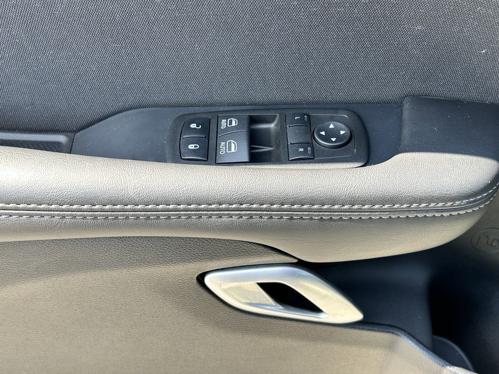 Certified 2022 Dodge Challenger R/T w/ T/A Package image 18