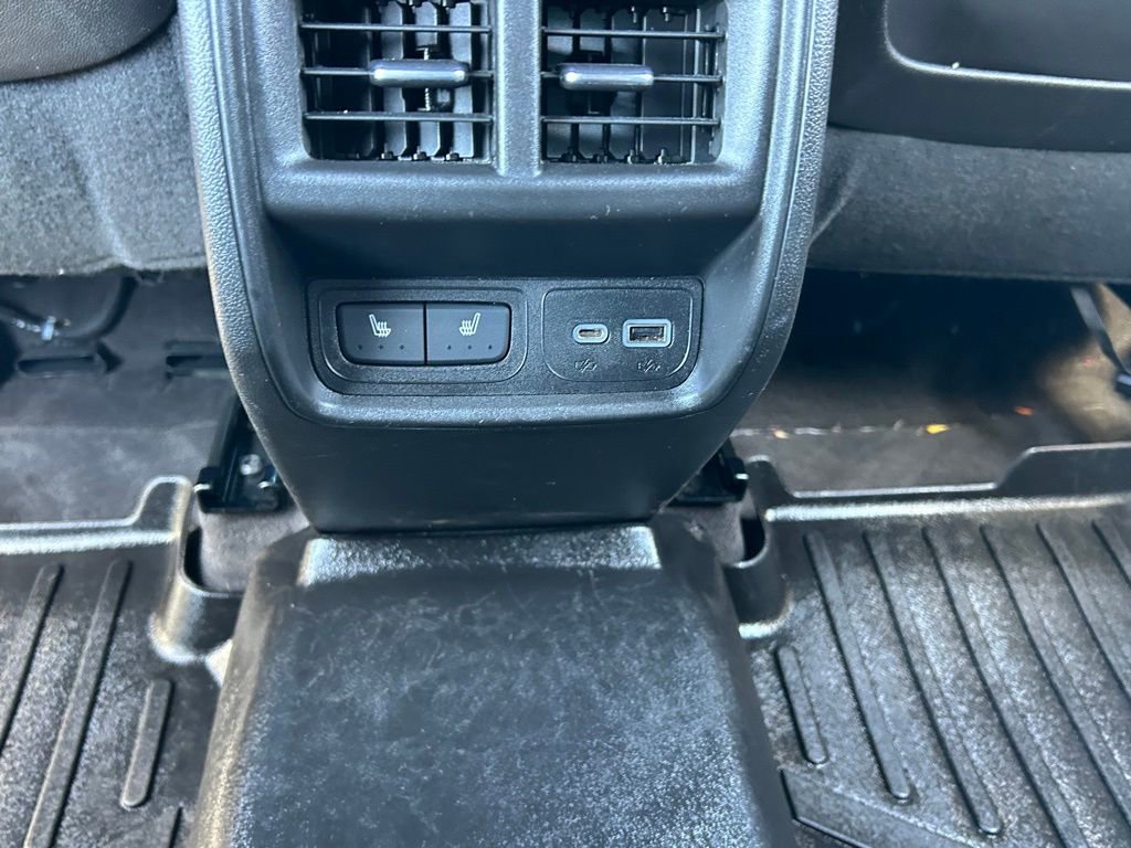 Used 2024 Cadillac XT4 Sport w/ Cold Weather Package image 42