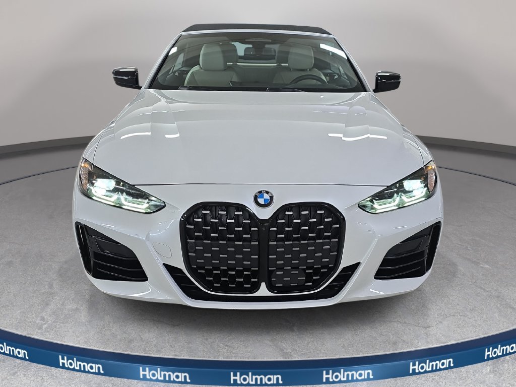 Used 2024 BMW M440i Convertible RWD image 2