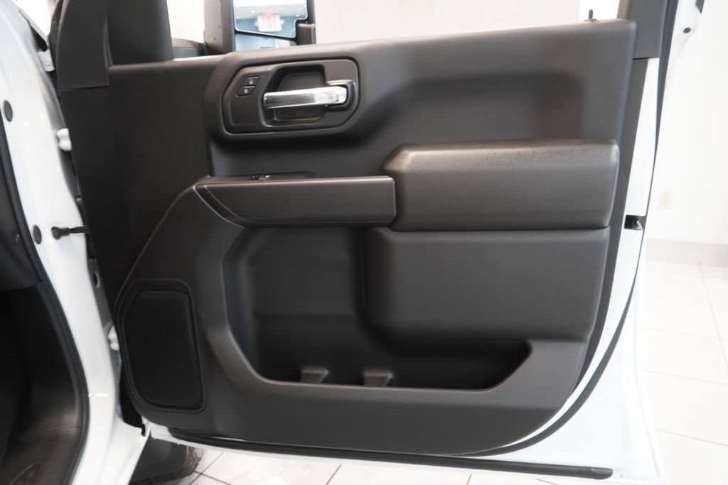 New 2026 Chevrolet Silverado 2500 Custom w/ Custom Convenience Package AWD/4WD image 30