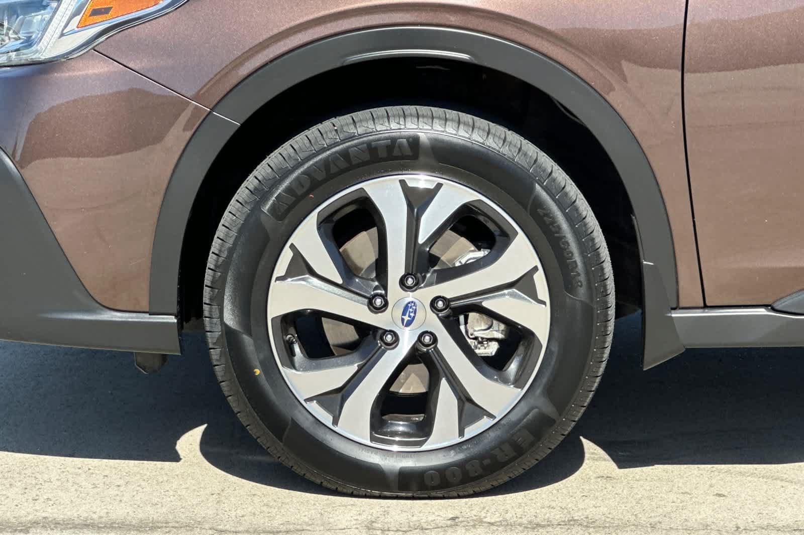 Used 2020 Subaru Outback Touring XT AWD/4WD image 26