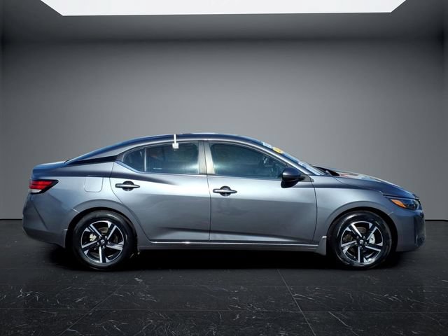 Used 2025 Nissan Sentra SV w/ Trunk Package FWD image 2