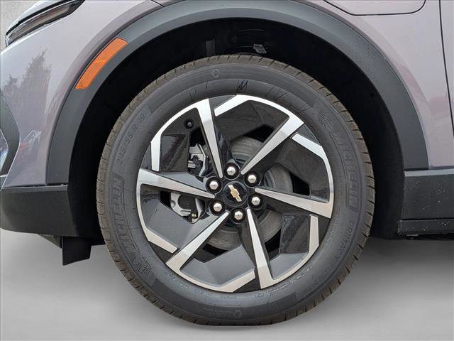 New 2026 Chevrolet Equinox EV LT image 18