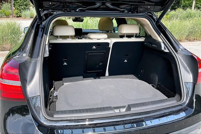 Certified 2020 Mercedes-Benz GLA 250 4MATIC image 18