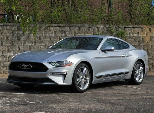 Used 2019 Ford Mustang Premium w/ Equipment Group 201A RWD image 7