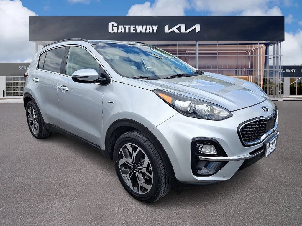 Certified 2022 Kia Sportage EX w/ EX Technology Package AWD/4WD image 1